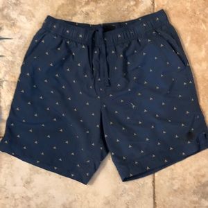 Men’s north face swim trunks size small